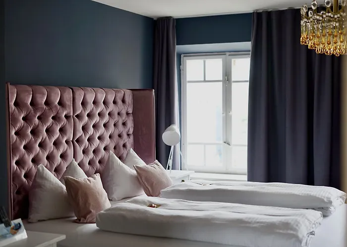 Szálloda Hotel Muehldorf 2*