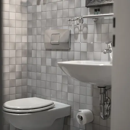 Отель Hotel Muehldorf 2*