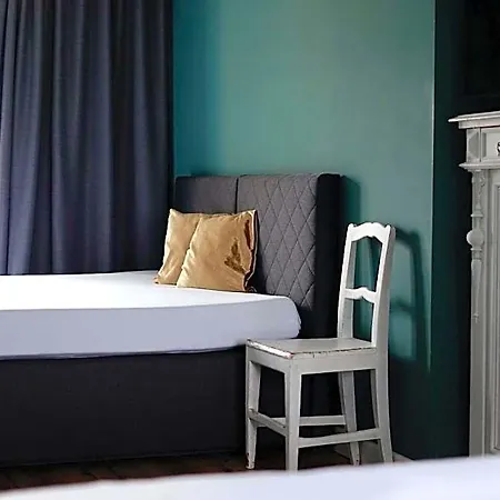 Hotel Muehldorf 호텔 2*